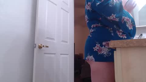 Snapshot of alyssiaamorexo chatting on January 15, 2025, 7:12 pm Alyssiaamorexo online show from January 15, 2025, 7:12 pm