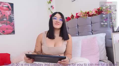 Isabella online show from March 25, 2026, 9:10 pm