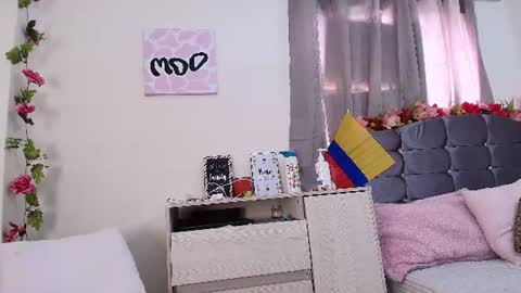 Snapshot of amabella_w chatting on July 3, 2026, 6:25 pm Isabella online show from July 3, 2026, 6:25 pm