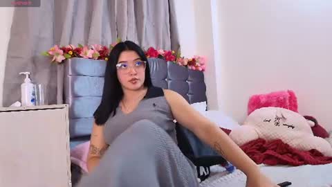 Snapshot of amabella_w chatting on July 17, 2026, 1:34 am Isabella online show from July 17, 2026, 1:34 am
