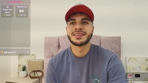 Snapshot of amadeo_wild chatting on November 3, 2025, 12:35 am Amadeo Wild online show from November 3, 2025, 12:35 am