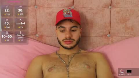 Snapshot of amadeo_wild chatting on November 15, 2025, 2:13 pm Amadeo Wild online show from November 15, 2025, 2:13 pm