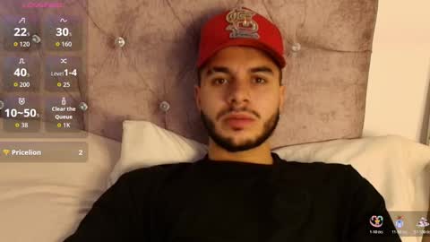 Snapshot of amadeo_wild chatting on December 3, 2025, 3:10 pm Amadeo Wild online show from December 3, 2025, 3:10 pm