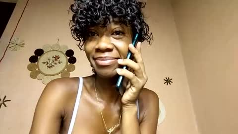 Snapshot of amah17 chatting on February 8, 2025, 4:57 am Amah online show from February 8, 2025, 4:57 am