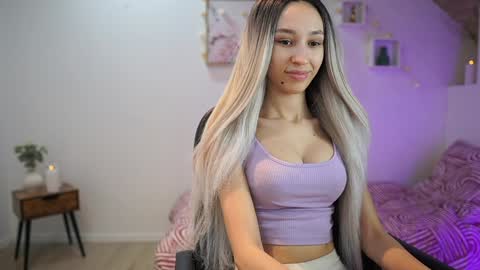 Snapshot of amai__liu chatting on February 2, 2025, 7:14 pm Amai Liu online show from February 2, 2025, 7:14 pm