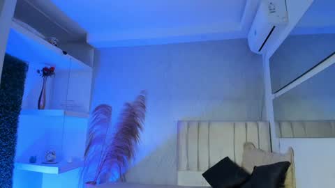 Snapshot of amaia_baez chatting on December 15, 2024, 1:57 am AMAIA online show from December 15, 2024, 1:57 am