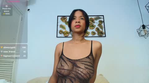 Snapshot of amaia_baez chatting on January 30, 2025, 7:59 pm AMAIA online show from January 30, 2025, 7:59 pm