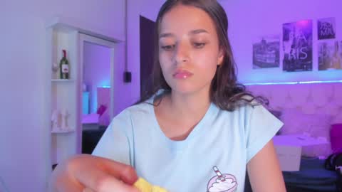 Snapshot of amaia_daniells chatting on December 12, 2024, 6:03 am B I A N C A online show from December 12, 2024, 6:03 am