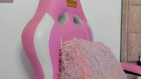 Snapshot of amaia_mendoza chatting on January 29, 2025, 9:28 pm Amaia Mendoza online show from January 29, 2025, 9:28 pm