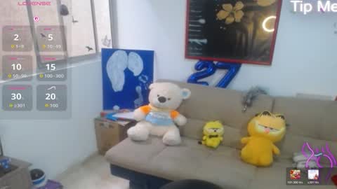 Amaia online show from July 19, 2026, 1:26 pm