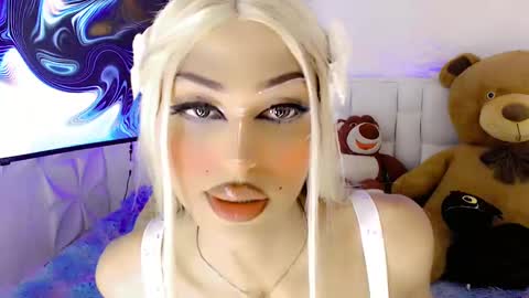 Snapshot of amal_baddel_ chatting on February 28, 2025, 8:20 am amal_baddel_ online show from February 28, 2025, 8:20 am