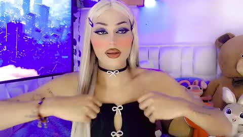 Snapshot of amal_baddel_ chatting on March 6, 2025, 6:30 am amal_baddel_ online show from March 6, 2025, 6:30 am