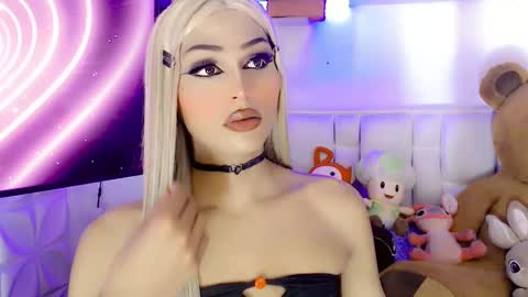 Snapshot of amal_baddel_ chatting on March 11, 2025, 7:37 am amal_baddel_ online show from March 11, 2025, 7:37 am