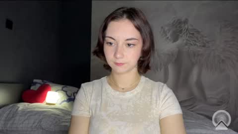 Snapshot of amalia_lambert13 chatting on May 22, 2026, 7:19 pm amalia_lambert13 online show from May 22, 2026, 7:19 pm