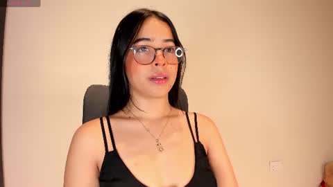 Snapshot of amaliaandrade chatting on June 11, 2026, 2:33 am Amalia real MIA online show from June 11, 2026, 2:33 am
