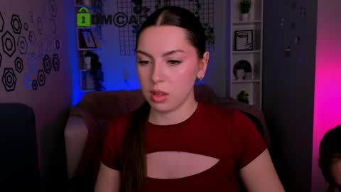 Snapshot of amalialowell chatting on May 5, 2026, 7:44 pm Amalia online show from May 5, 2026, 7:44 pm