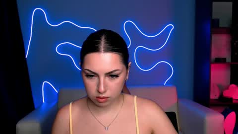 Snapshot of amalialowell chatting on June 7, 2026, 7:28 pm Amalia online show from June 7, 2026, 7:28 pm