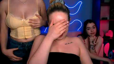 Snapshot of amalialowell chatting on June 8, 2026, 1:28 am Amalia online show from June 8, 2026, 1:28 am