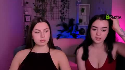 Snapshot of amalialowell chatting on June 20, 2026, 7:05 pm Amalia online show from June 20, 2026, 7:05 pm