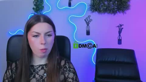 Snapshot of amalialowell chatting on July 14, 2026, 7:19 pm Amalia online show from July 14, 2026, 7:19 pm