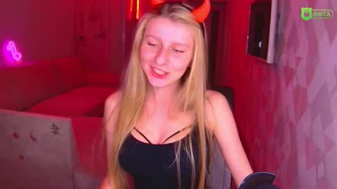 Snapshot of amaliaqueen999 chatting on October 31, 2025, 3:02 pm Amalia online show from October 31, 2025, 3:02 pm