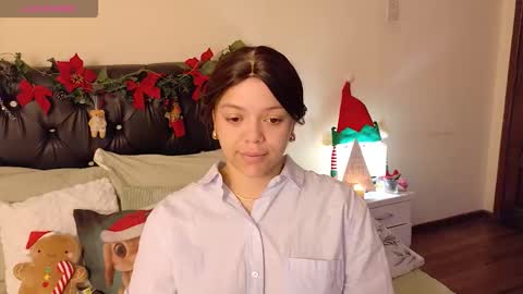 Snapshot of amand1_sweet chatting on December 20, 2025, 12:45 pm online show from December 20, 2025, 12:45 pm