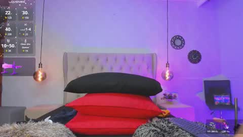 amanda29_ online show from December 19, 2025, 7:21 pm