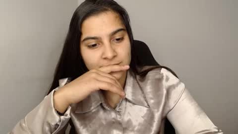 Snapshot of amanda5star chatting on January 24, 2025, 7:18 pm The queen of the biceps online show from January 24, 2025, 7:18 pm