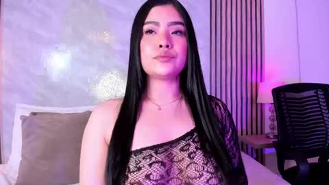 Snapshot of amanda_26 chatting on May 3, 2026, 10:05 pm Luisa online show from May 3, 2026, 10:05 pm