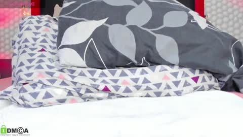 diana        Private is Open online show from December 6, 2024, 10:41 pm