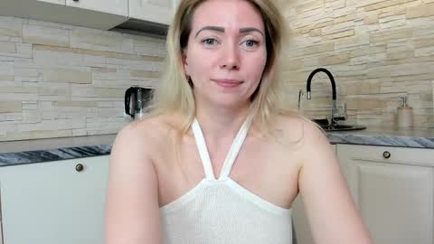 Snapshot of amanda___grey chatting on May 3, 2026, 4:57 pm Amanda insta amanda grey online show from May 3, 2026, 4:57 pm