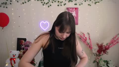 amanda_bright_ online show from April 24, 2026, 9:34 am