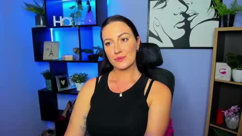 Amanda online show from April 29, 2026, 2:21 pm