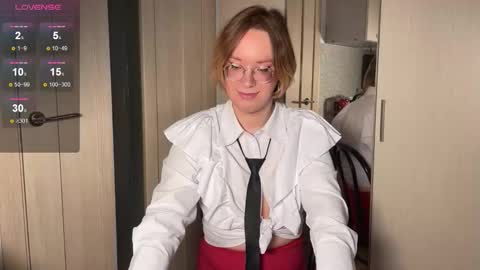 Snapshot of amanda_butlerr chatting on February 14, 2026, 5:43 pm Hi im Amanda online show from February 14, 2026, 5:43 pm