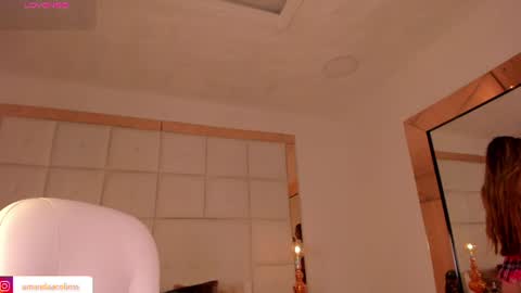 Snapshot of amanda_colin chatting on June 21, 2026, 7:05 pm Amanda online show from June 21, 2026, 7:05 pm