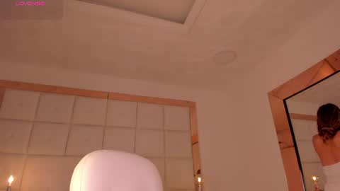Snapshot of amanda_colin chatting on July 24, 2026, 3:21 pm Amanda online show from July 24, 2026, 3:21 pm