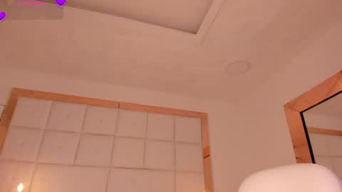 Snapshot of amanda_colin chatting on July 31, 2026, 7:02 pm Amanda online show from July 31, 2026, 7:02 pm
