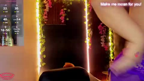 Snapshot of amanda_mooree_ chatting on July 11, 2026, 5:32 am Amanda Moore online show from July 11, 2026, 5:32 am