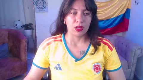 Amanda online show from June 18, 2026, 3:40 am