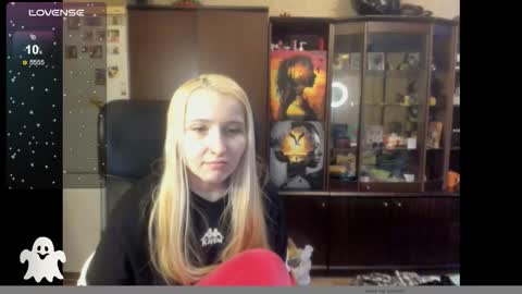 Amanda online show from November 5, 2025, 12:38 pm