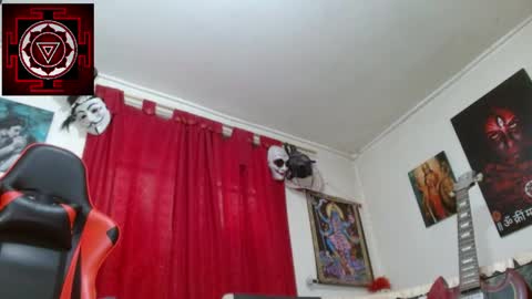 Amanda Valeska online show from May 10, 2026, 5:18 pm