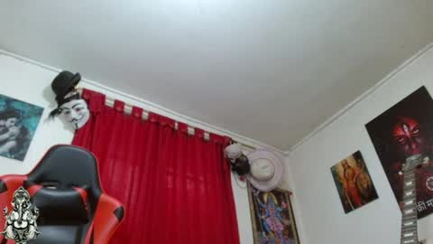 Amanda Valeska online show from July 24, 2026, 5:33 pm