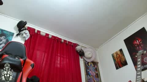 Amanda Valeska online show from July 25, 2026, 5:54 pm