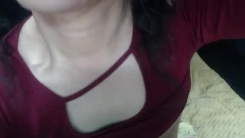 Snapshot of amandacerat chatting on April 9, 2026, 5:18 am Amanda cerat online show from April 9, 2026, 5:18 am