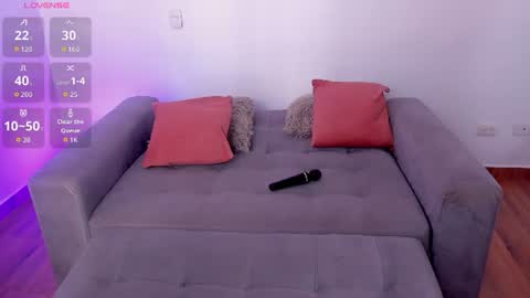 Amanda  online show from June 12, 2026, 8:30 pm