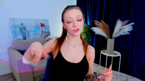 amandagracy_1 online show from April 29, 2026, 4:16 am