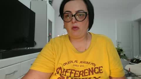 Snapshot of amandamuller1982 chatting on July 20, 2026, 12:51 pm Anda online show from July 20, 2026, 12:51 pm