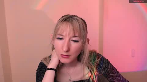 Snapshot of amandasentin chatting on May 5, 2026, 6:32 am Amanda online show from May 5, 2026, 6:32 am