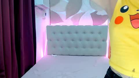 Snapshot of amandavictoria444 chatting on May 17, 2026, 8:27 pm AMANDA online show from May 17, 2026, 8:27 pm