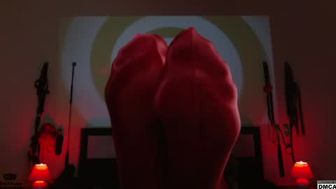 Snapshot of amanita__pantherina chatting on December 19, 2024, 2:02 pm Goddess Amanita online show from December 19, 2024, 2:02 pm